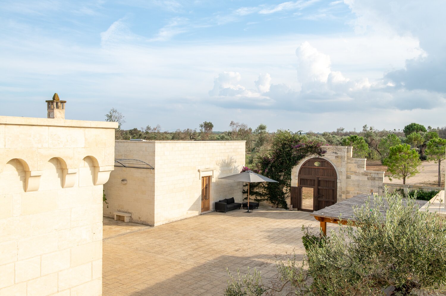 Masseria_Ferrantino_puglia_italy