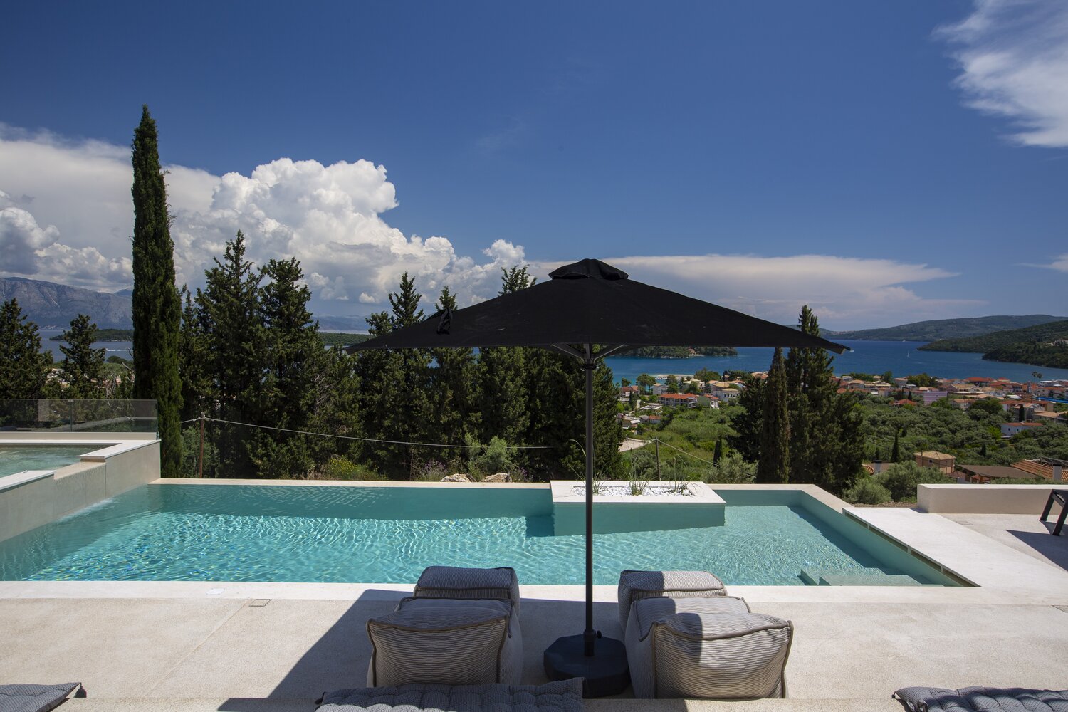 Villa_Athena_Perigiali_Lefkada_Greece