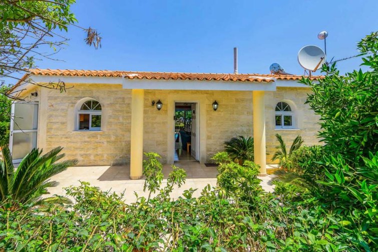 Villa_Chara_Mari_Latchi_Cyprus