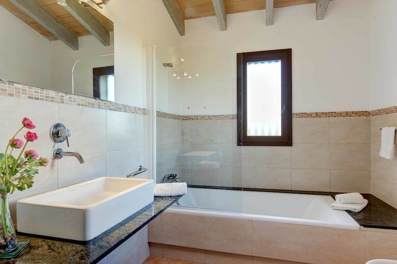 Villa_Xiquetes_Cala_Dor_Spain