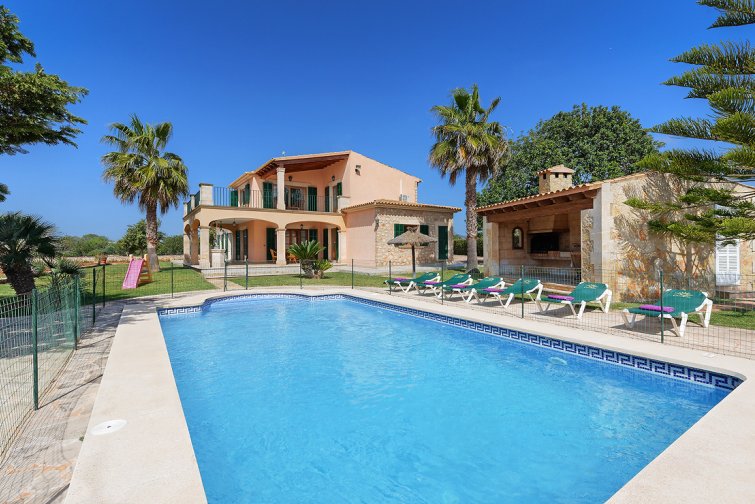 Villa-Deu-Quarterades-Cala-Dor-Spain