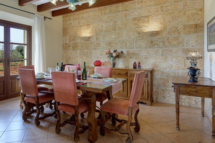 Villa-Deu-Quarterades-Cala-Dor-Spain