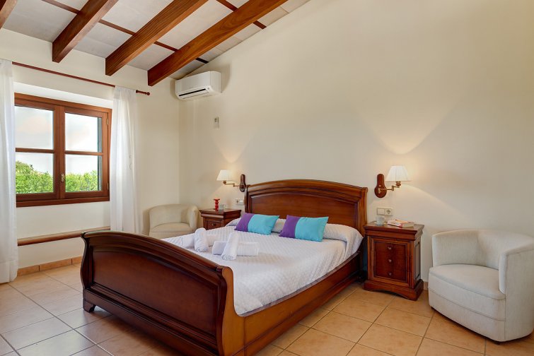 Villa-Deu-Quarterades-Cala-Dor-Spain