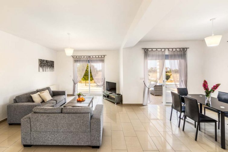 Villa_Orange_Tree_Latchi_Cyprus