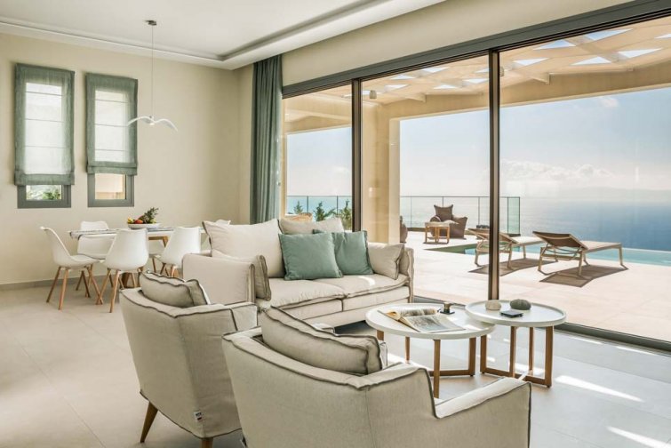 Villa_Sorian_Kokkino_Kefalonia_Greece