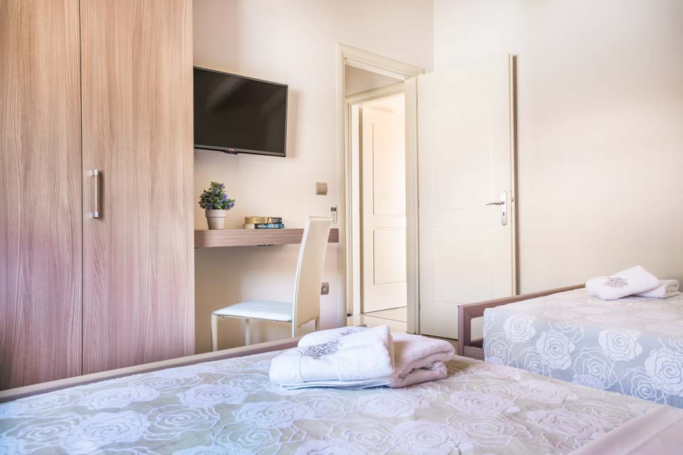 Villa_Vlachata_Emerald_Lourdas_Kefalonia