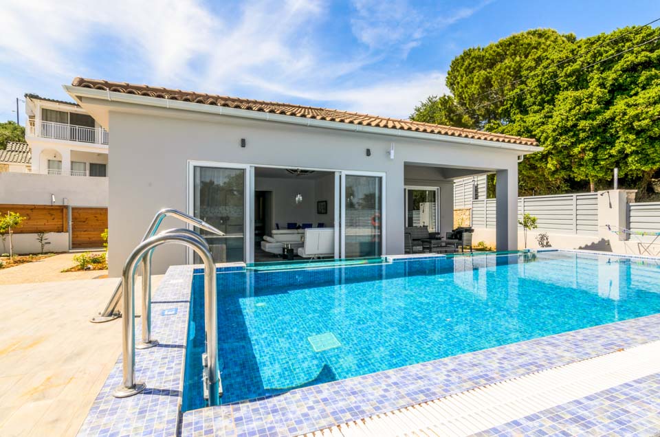 Villa_Amare_La_Vita_Tragaki_Zakynthos_Greece(2)