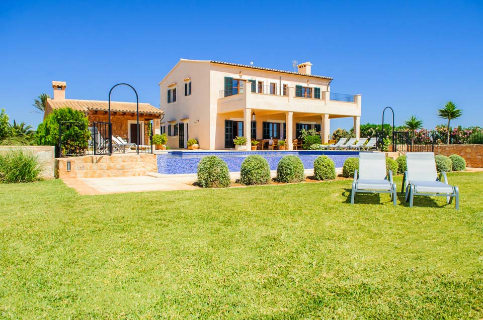 Villa_Huerta_CalaD'or_Mallorca_Spain