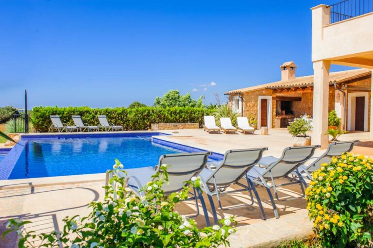 Villa_Huerta_CalaD'or_Mallorca_Spain