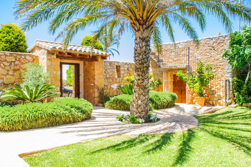 Villa_Huerta_CalaD'or_Mallorca_Spain