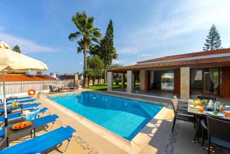 Villa_Evanthia_Latchi_Cyprus