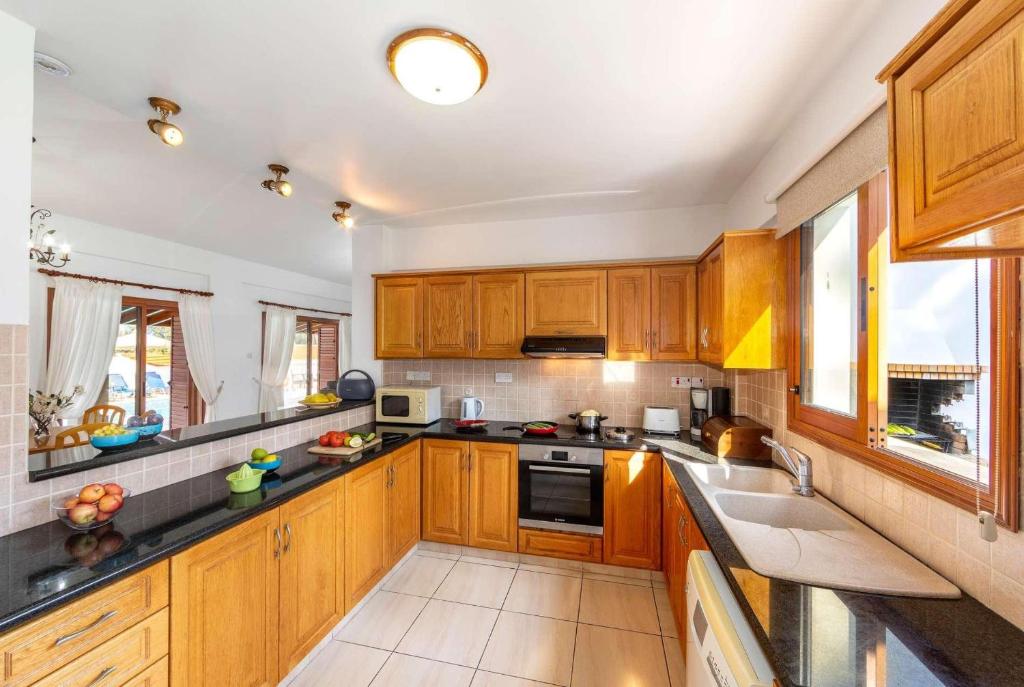 Villa_Evanthia_Latchi_Cyprus