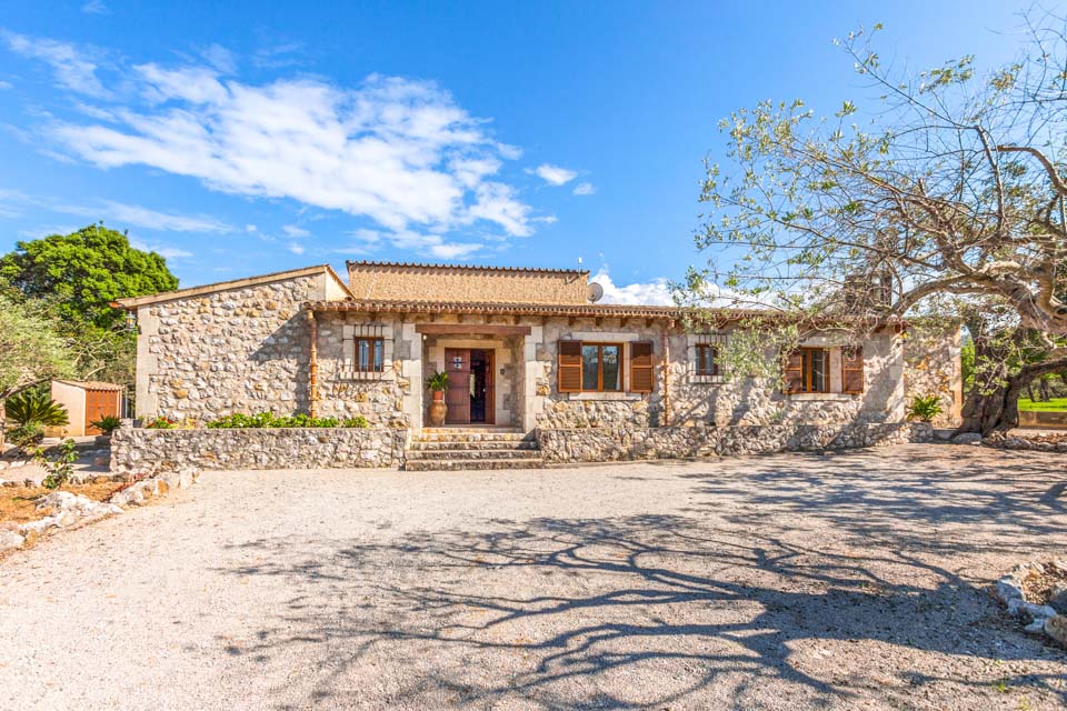 Villa_Tatoli_Pollensa_Mallorca_Spain
