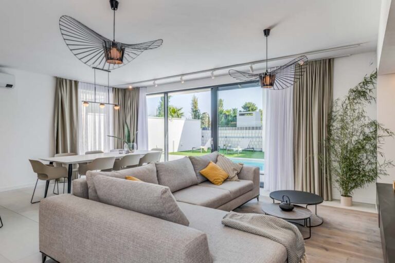 Villa_Light_Star_II,_Split_Croatia