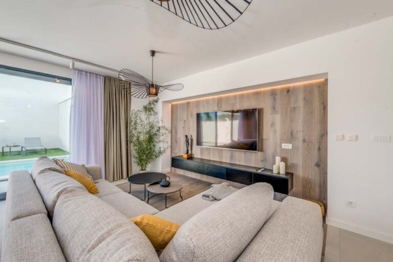 Villa_Light_Star_II,_Split_Croatia
