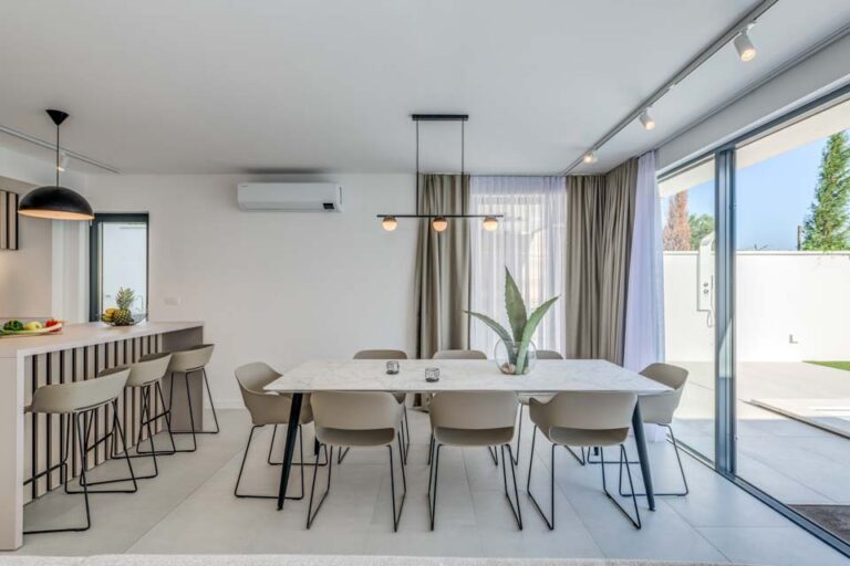 Villa_Light_Star_II,_Split_Croatia