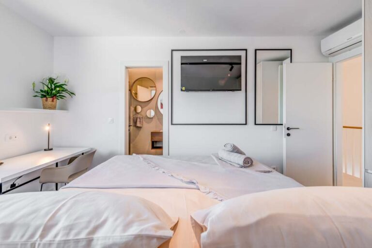 Villa_Light_Star_II,_Split_Croatia