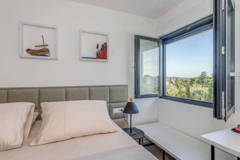 Villa_Light_Star_II,_Split_Croatia