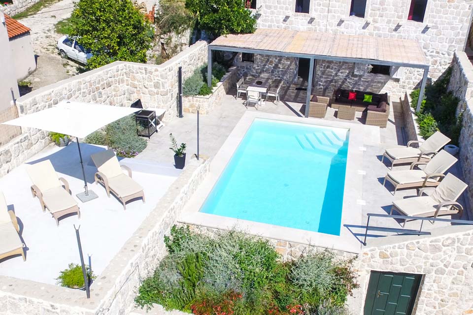 Villa_island_Gaze_Dubrovnik,_Croatia