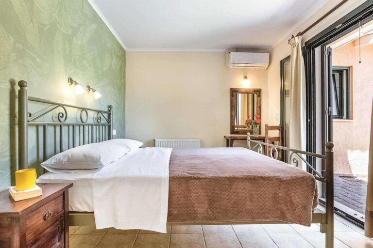 Villa_Xenia_Svoronata_Kefalonia_Greece (2)