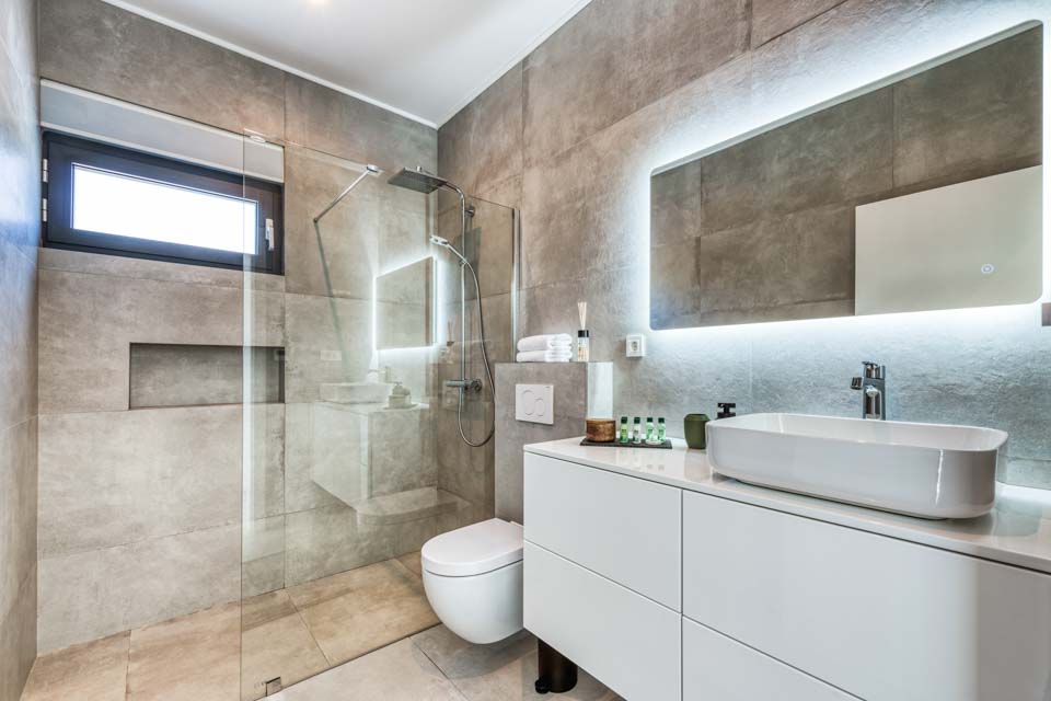 White_Moon_Villa,_Dubrovnik,_Croatia