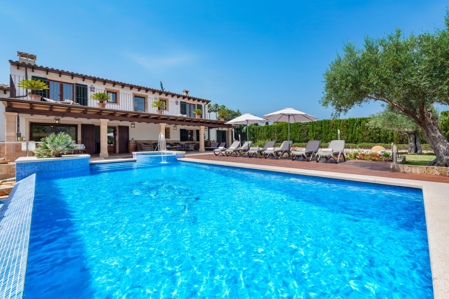 Casa_Molina_Pollensa_Mallorca_Spain
