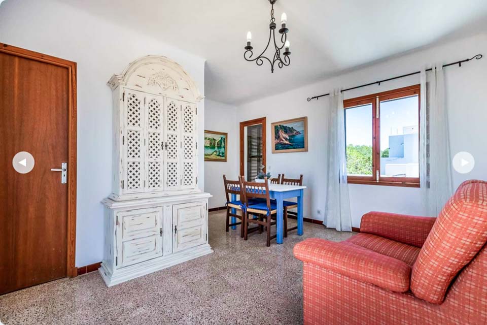 Villa_Margarita,_Cala Dor._Mallorca_Spain