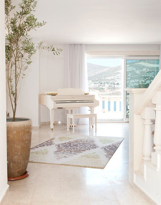 The_White_Lodge_Turkey