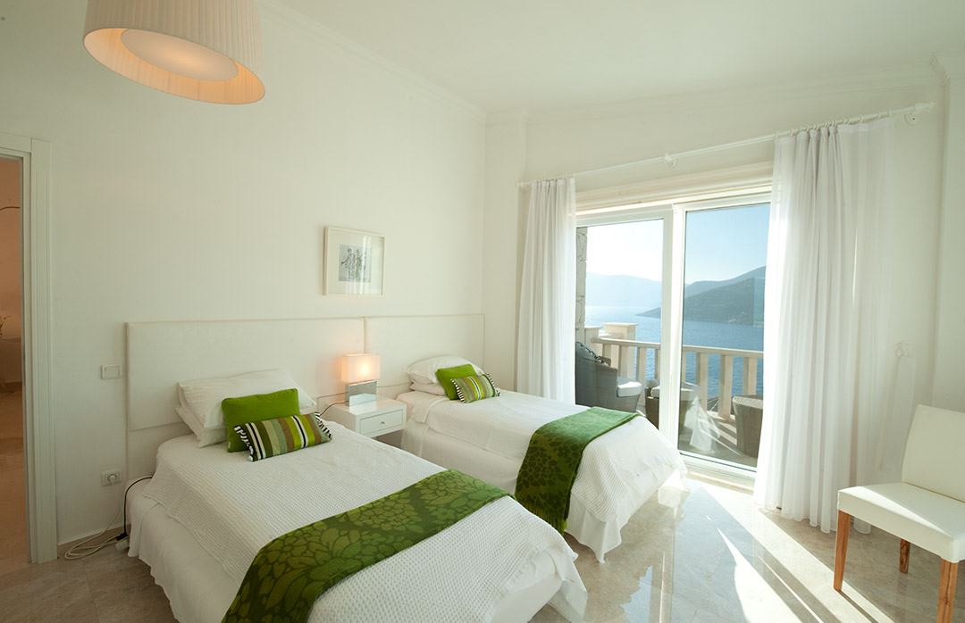 The_White_Lodge_Turkey