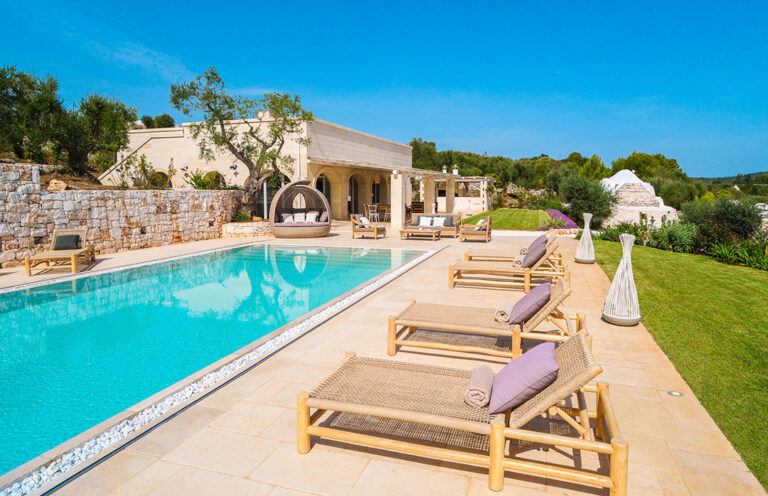 Trullo_Ashi_Puglia_Italy1b