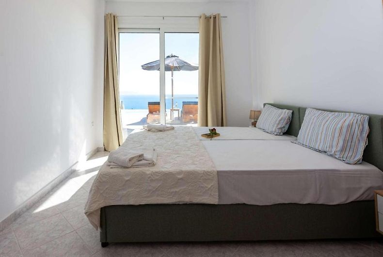 Villa_Ionian_Dreaming_Lourdata_Kefalonia_Greece (16)