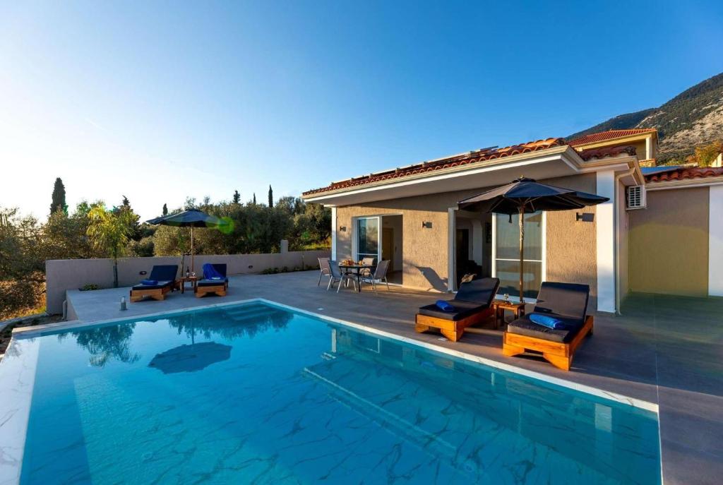 Villa_Lourdas_Sunshine_Lourdas_Kefalonia_Greece_1x