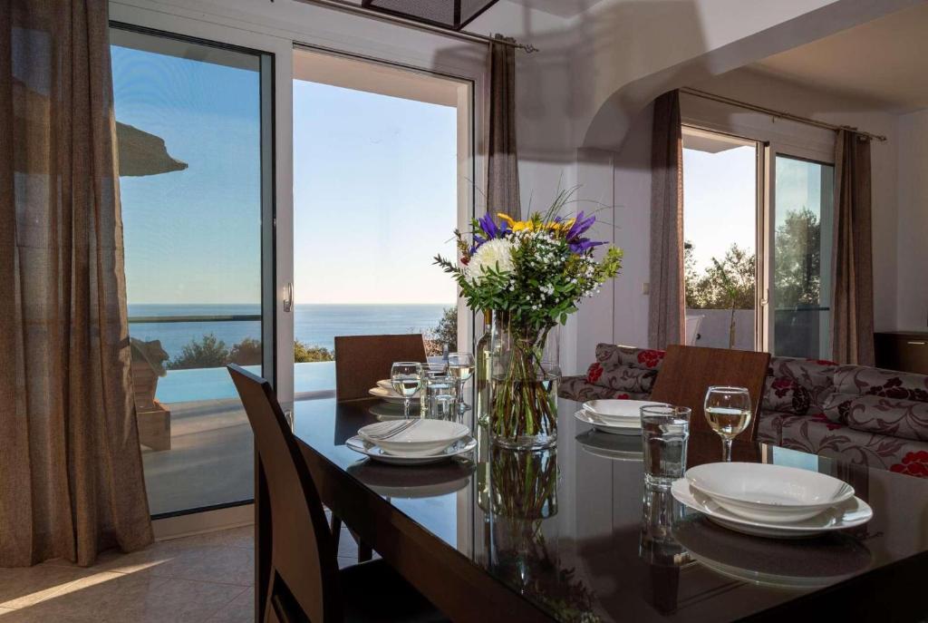 Villa_Lourdas_Sunshine_Lourdas_Kefalonia_Greece_3c