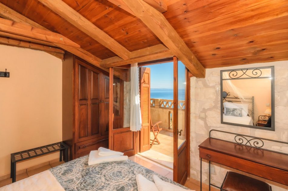 Villa_Yiannis_Vasilikos_Zakynthos_Greece (1)