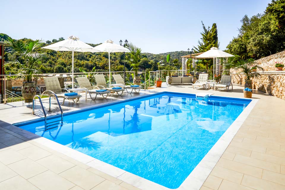 Villa_alexandra_syvota_greece_1d