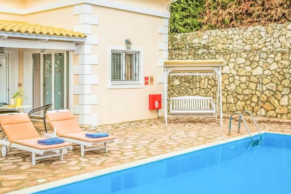 villa-adriani-nidri-lefakda_1r
