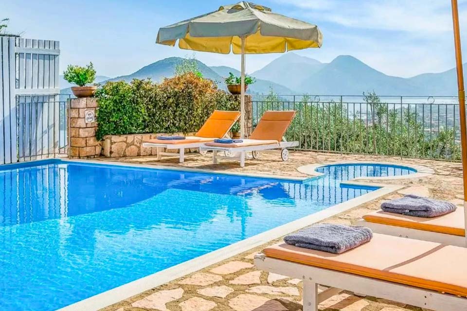 Adriani – Lefkas