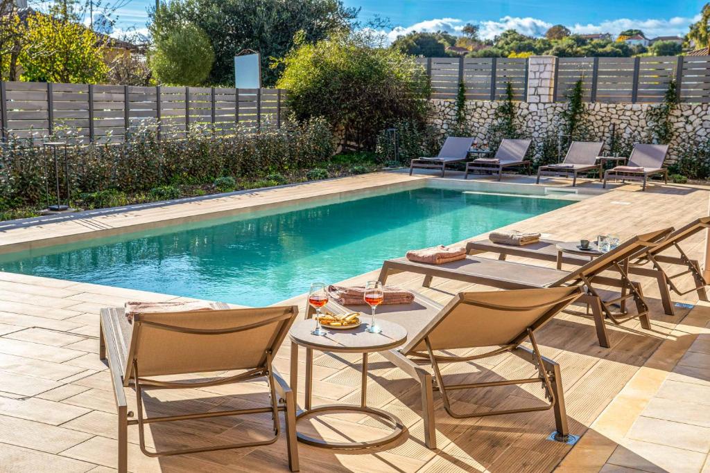 villa_classic_kefalonia_greece_1l