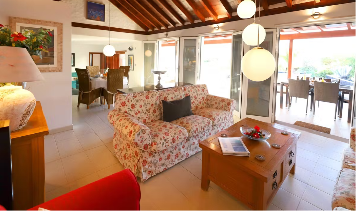 Villa_Dos_Piedros_Puerto_Del_Carmen_Lanzarote_Spain (25)