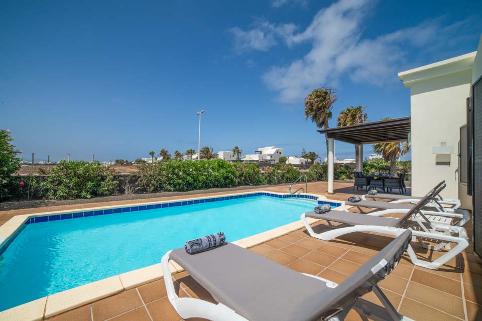 Villa_Goleta_Playa_Blanca_Lanzarote_Spain (11)