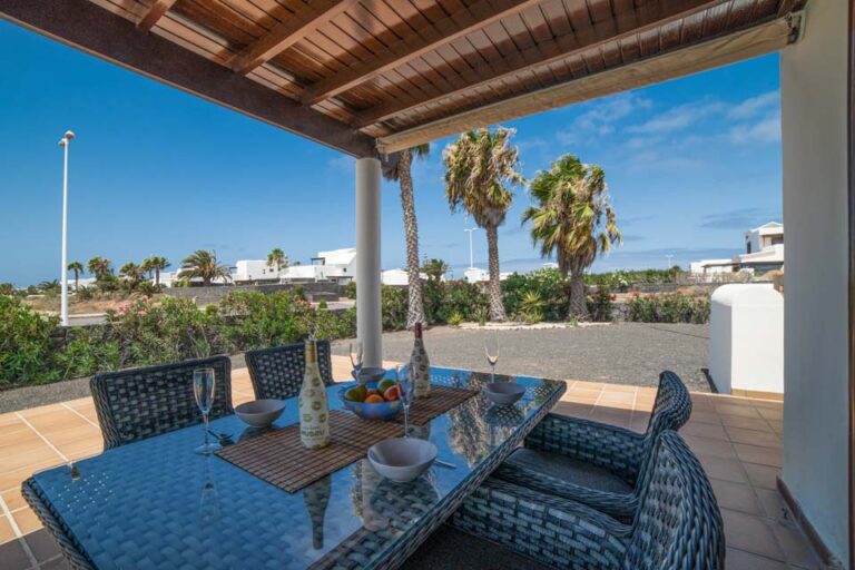 Villa_Goleta_Playa_Blanca_Lanzarote_Spain (16)