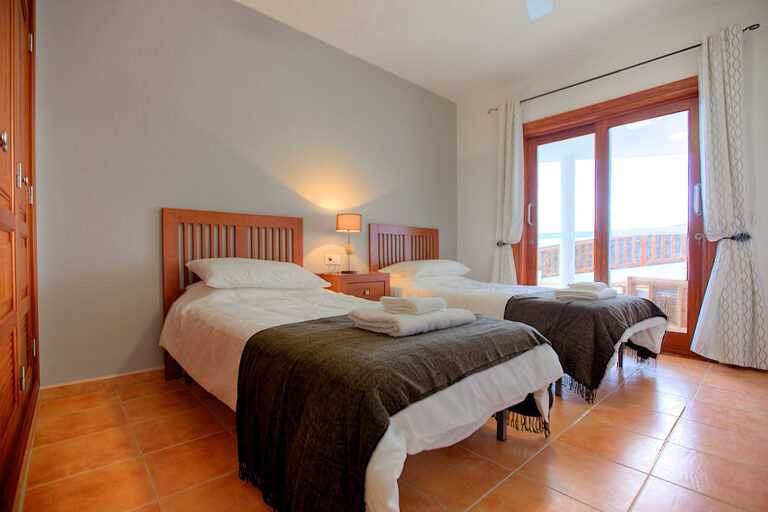 Villa_Las_Perdices_Playa_Blanca_Lanzarote_Spain (11)