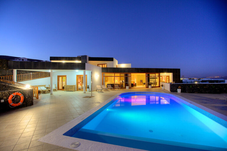 Villa_Las_Perdices_Playa_Blanca_Lanzarote_Spain (19)
