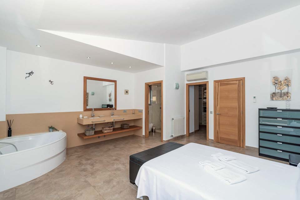 Villa_Marioma_Cala_San_Vincente_Mallorca_Spain (12)