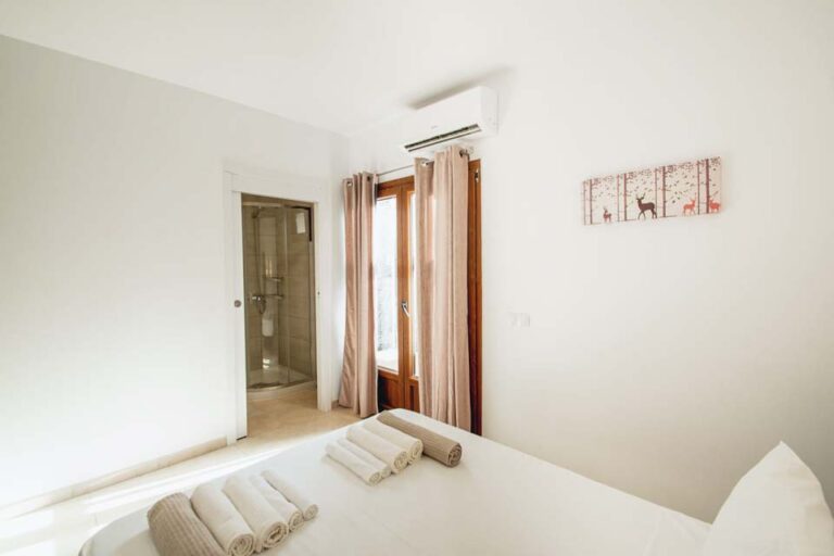 rental holiday villa playa blanca lanzarote