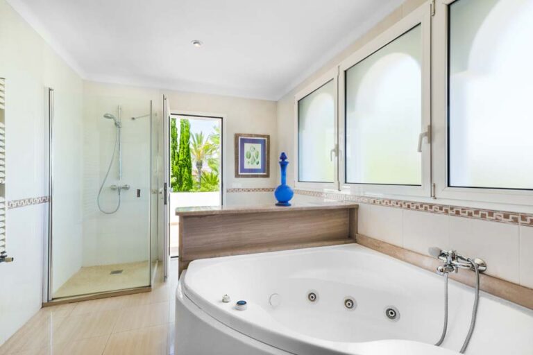 Marques De Comillas – Mallorca