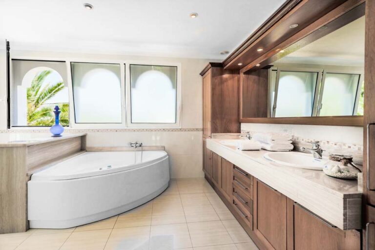 Marques De Comillas – Mallorca