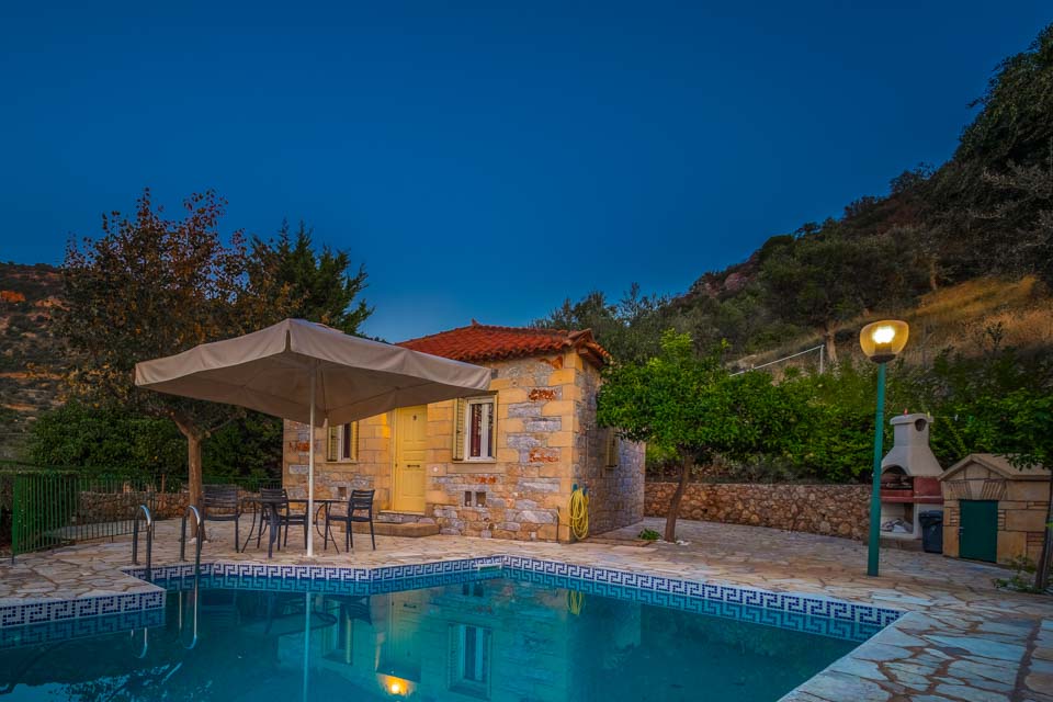 villa_palatakiI_kardamili_peloponnese9a