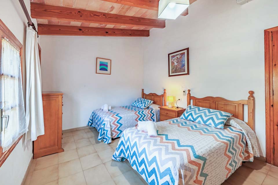 can_plaseta_pollensa_mallorca_5b