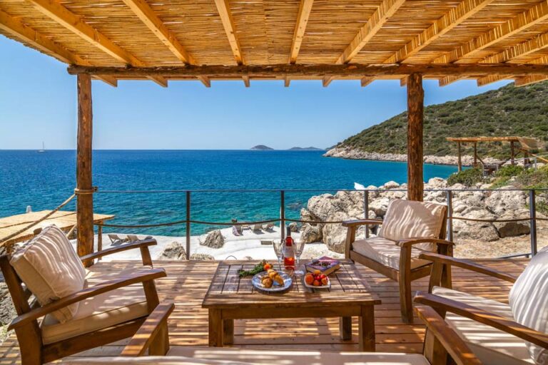 villa-water-edge_kalkan_2x